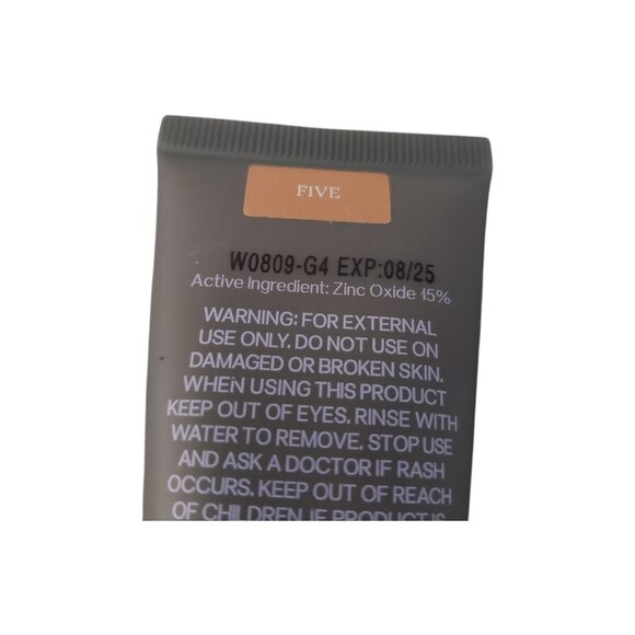 Saie Slip Tint Tinted Moisturizer - Picture 4 of 4